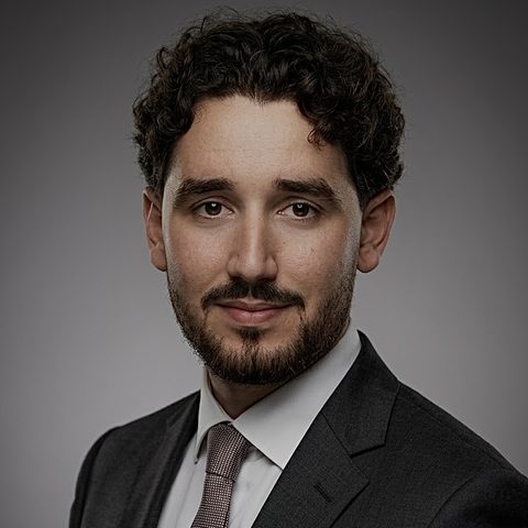 Portrait de Théo Moutinho